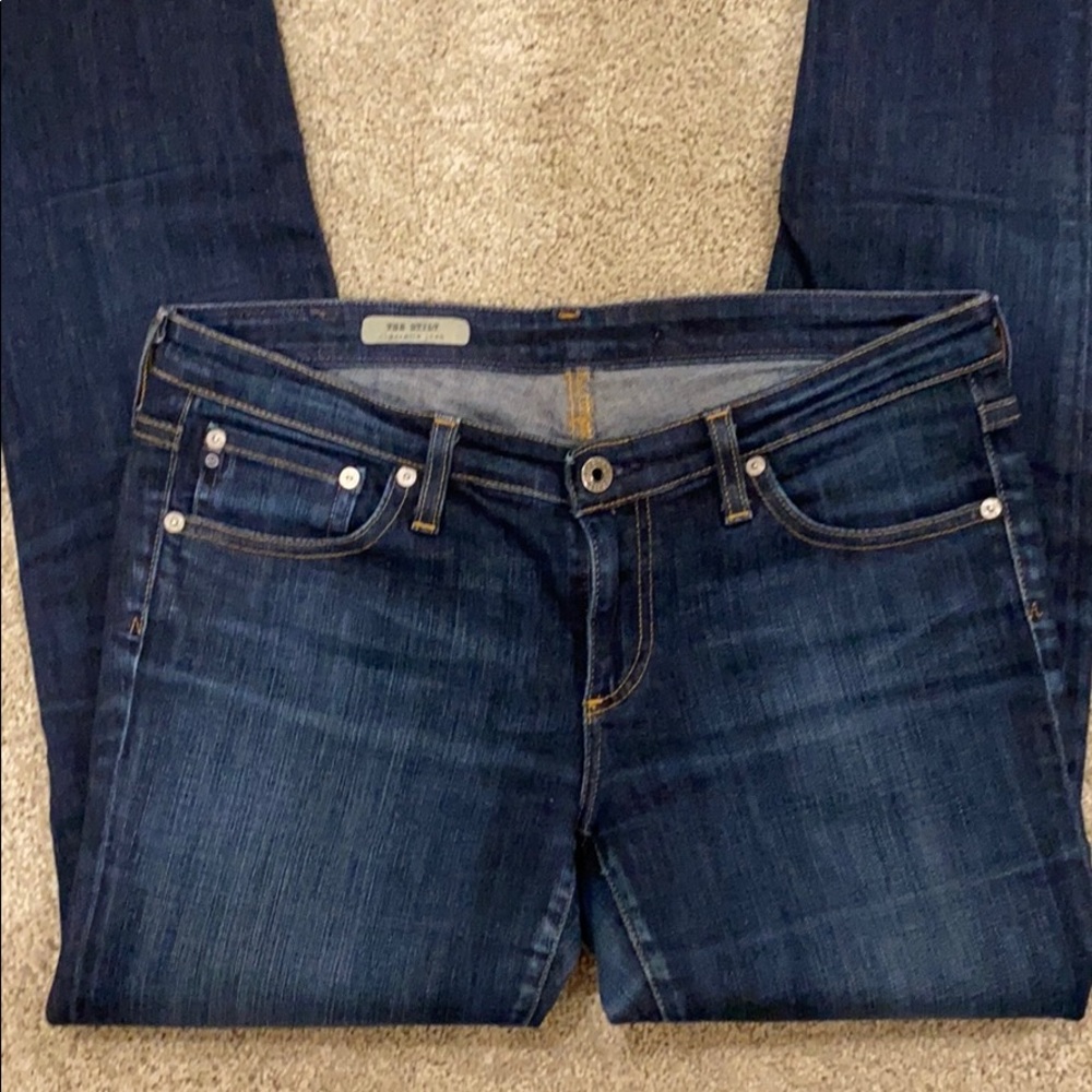AG Jeans The Stilt Cigarette Leg - size 28
